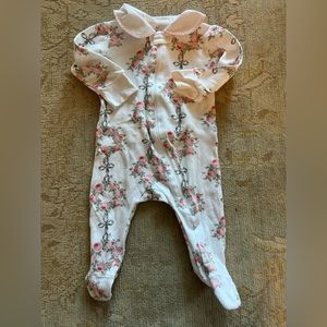 Sal and pimenta sleeper